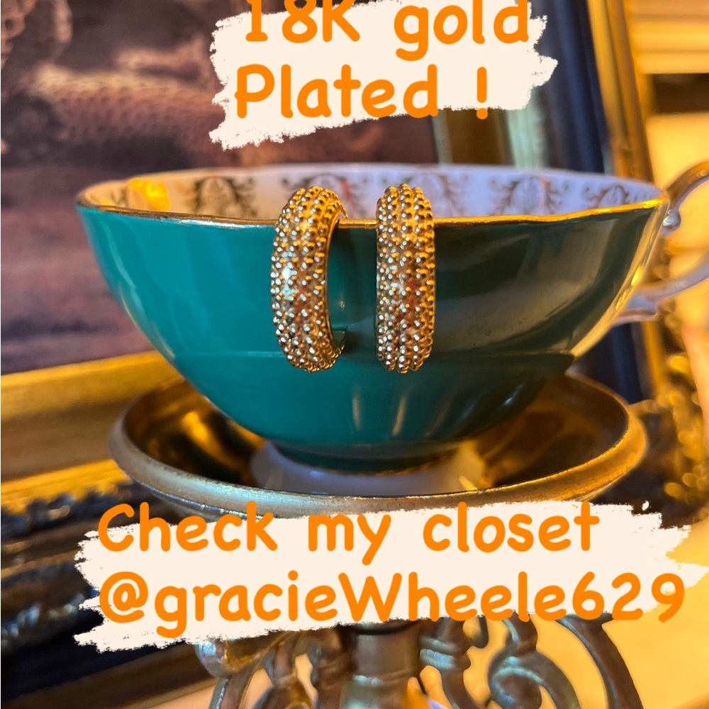 BN! 18K Gold plated earrings !